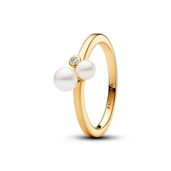 163156C01 Ring with white treated freshwater cultured pearl and clear cz