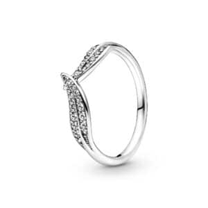 199533C01 Sparkling Leaves Ring