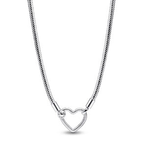393377C00-45 Heart Closure Snake Chain Necklace