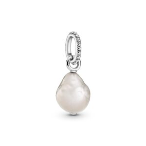 399427C01 Freshwater Cultured Baroque Pearl Pendant