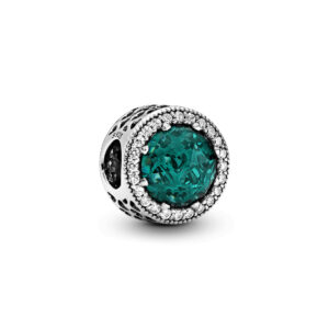 791725NSG Green Radiant Hearts