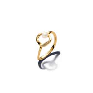 163831C01 Organically Shaped Pavé Circle & Treated Freshwater Cultured Pearl Ring